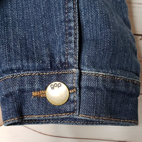 Gap Kids Trucker Denim Jacket - Picture 4 of 10